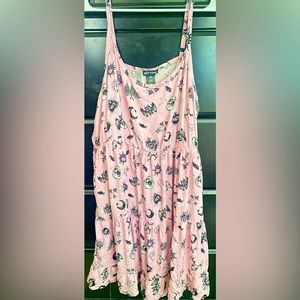 HOT TOPIC 2x SKULL DRESS